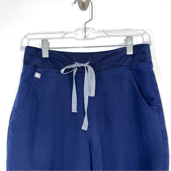 Women’s FIGS Blue Jogger Scrub Pants - Picture 4 of 8